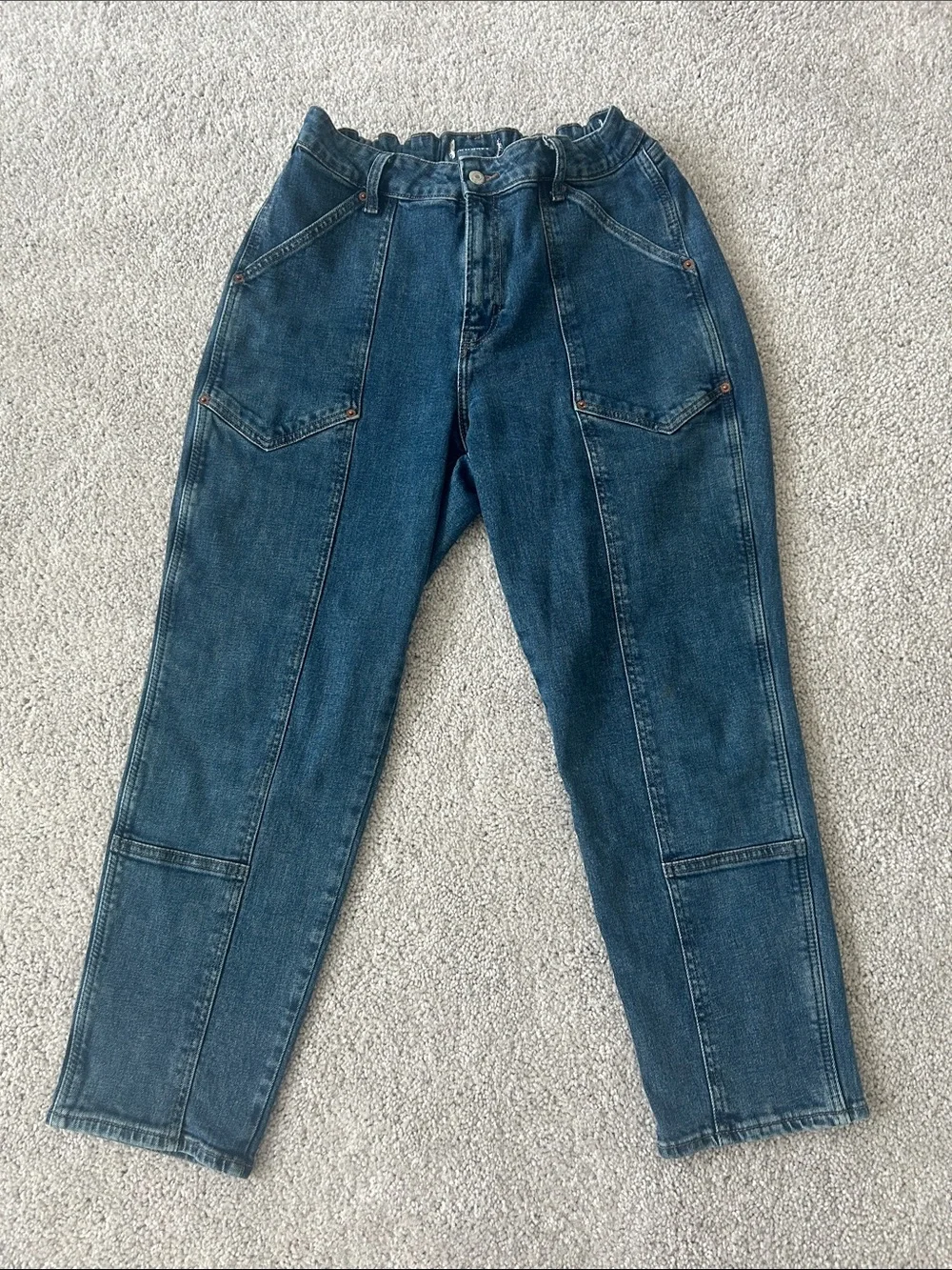 Old Navy OG High Rise Straight Jeans - Picture 2 of 8